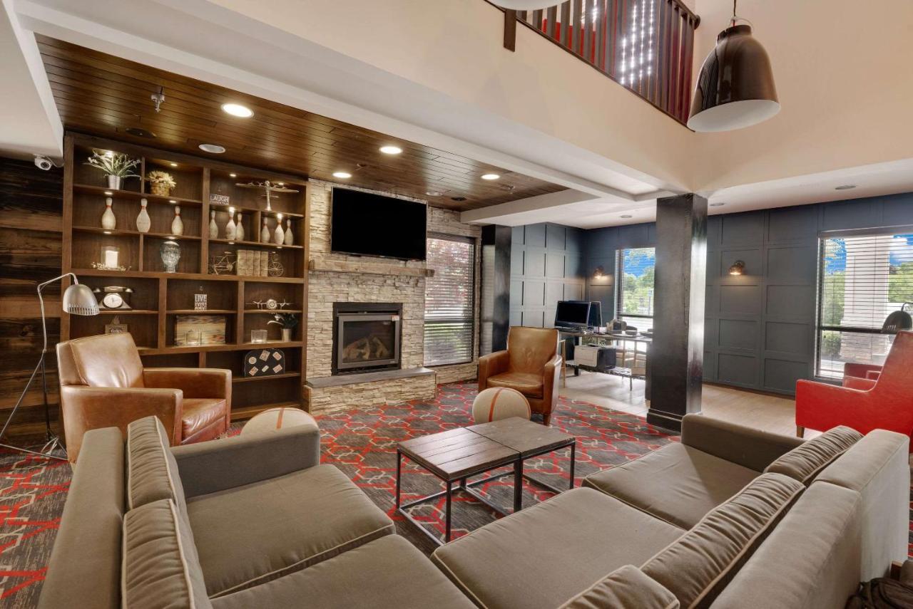 The Crossroads Hotel - Newburgh Exteriér fotografie