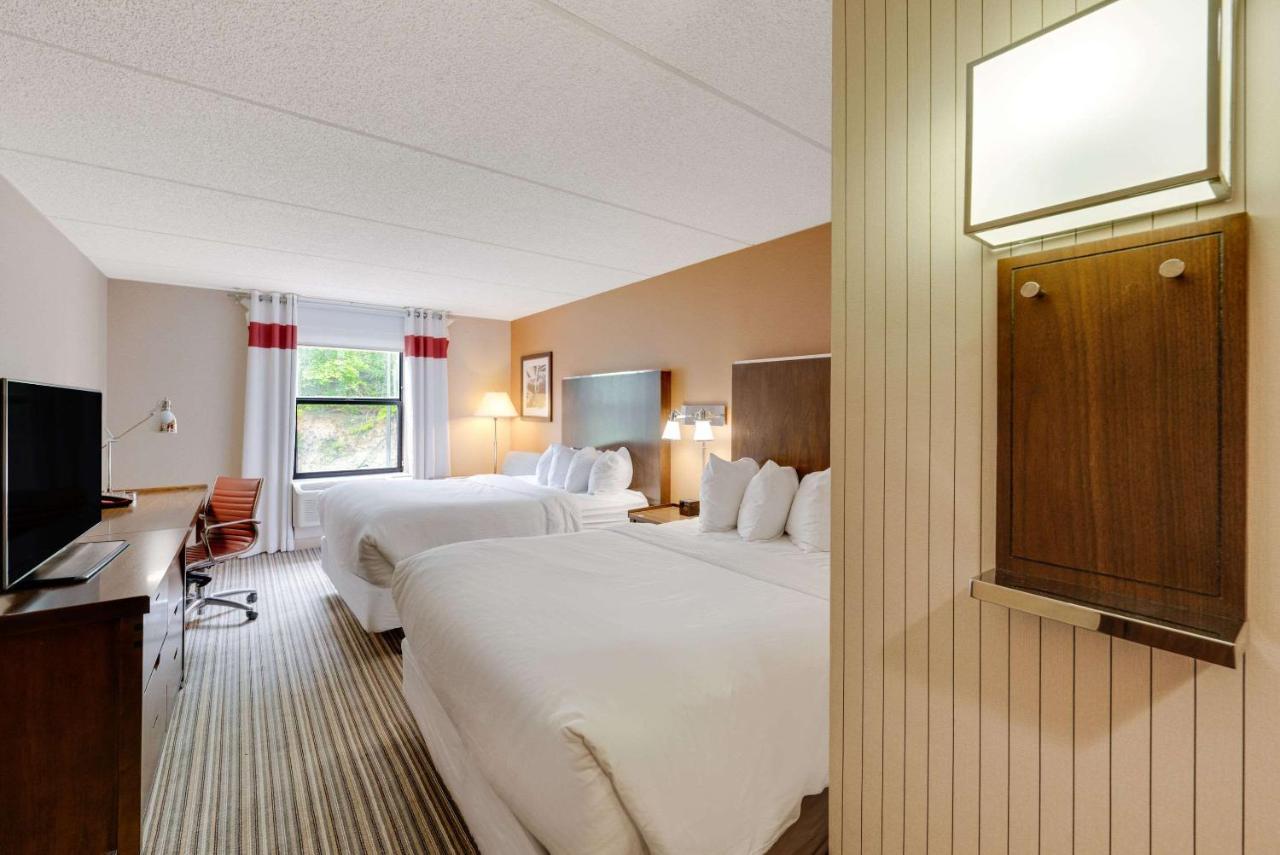 The Crossroads Hotel - Newburgh Exteriér fotografie