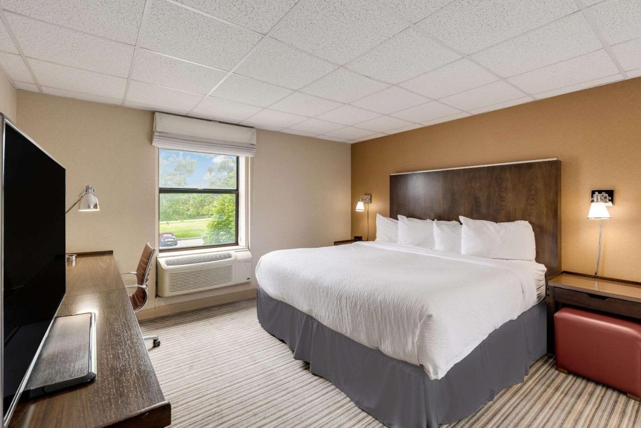 The Crossroads Hotel - Newburgh Exteriér fotografie